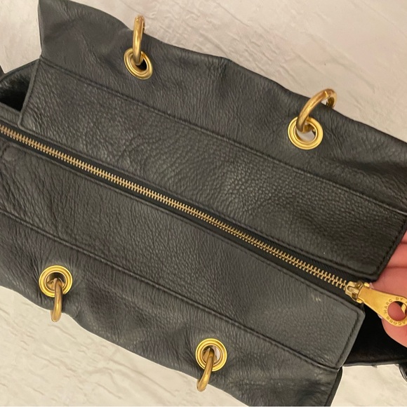 Marc Jacobs Too Hot To Handle Tote - Picture 6 of 9